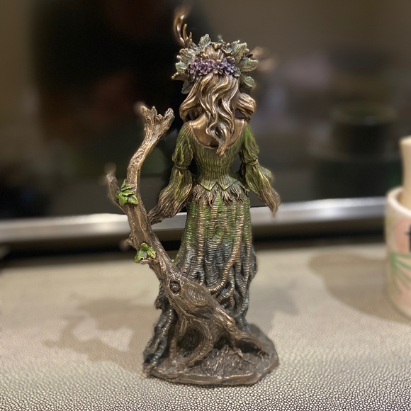 Artsy veronese fairy fairycore metal goddess statue - Picture 2 of 4